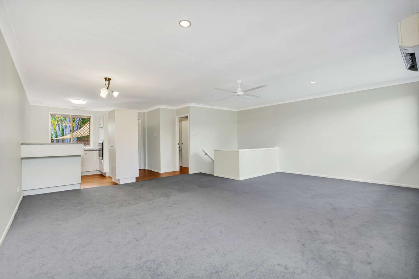 Main view of Homely townhouse listing, 4/8 Kilpatrick Court, Highland Park QLD 4211