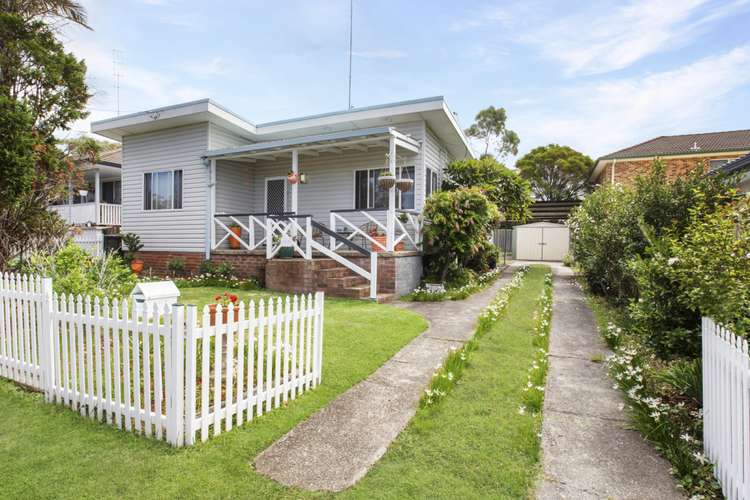 Main view of Homely house listing, 1 Anembo Avenue, Summerland Point NSW 2259