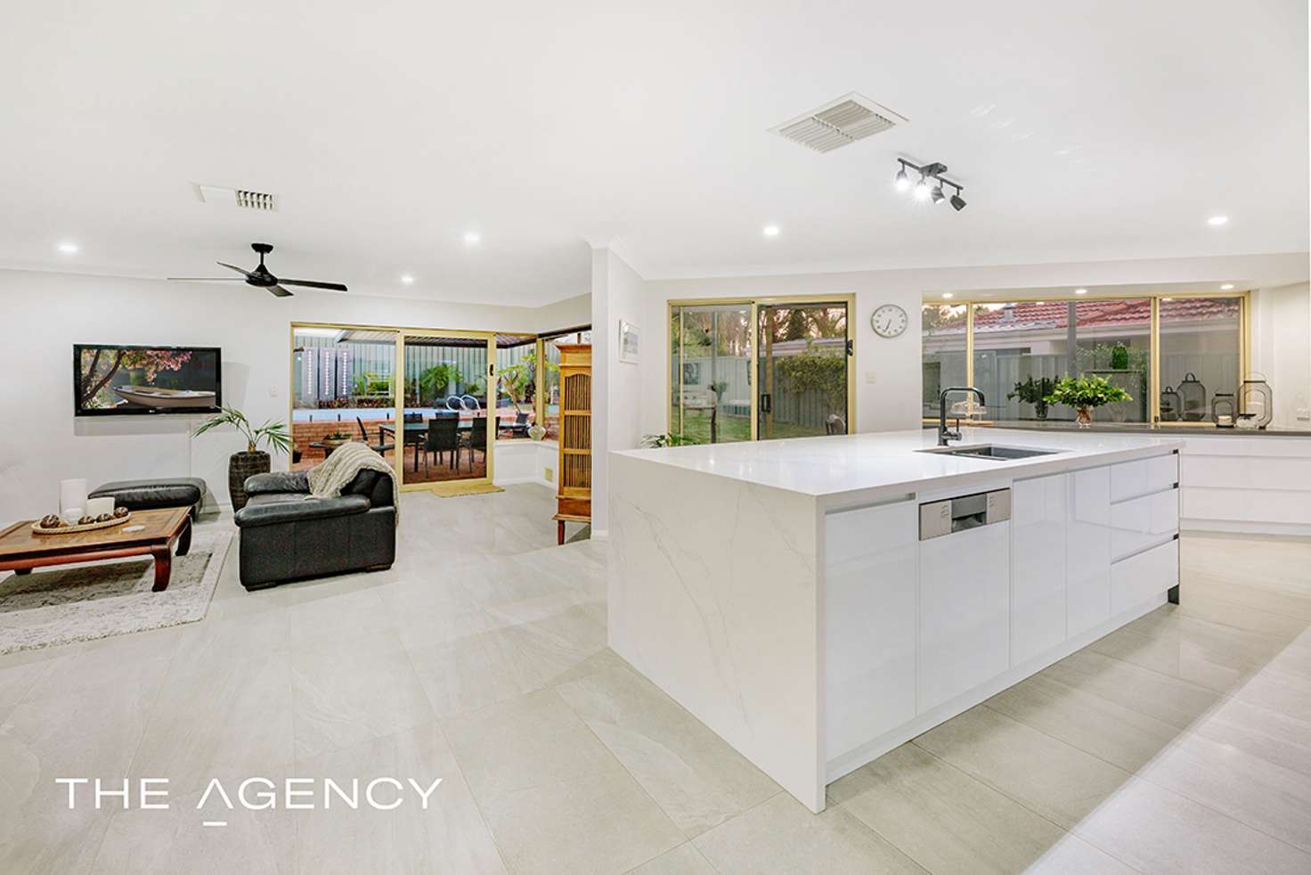 Main view of Homely house listing, 90 Flinders Avenue, Hillarys WA 6025