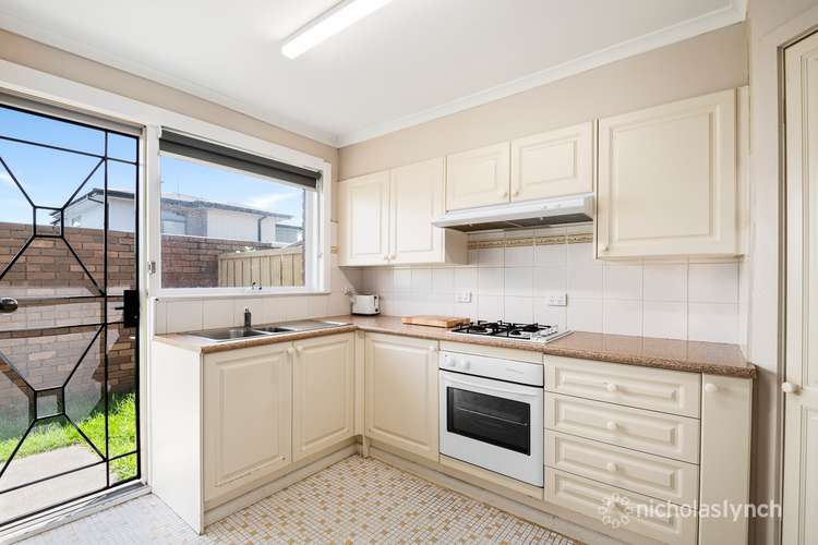 Third view of Homely unit listing, 2/2 Cecil Street, Frankston VIC 3199