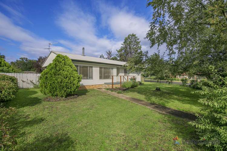 Main view of Homely house listing, 220 Mann Street, Armidale NSW 2350