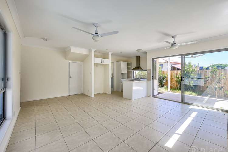 Third view of Homely townhouse listing, 2/6 Helles Street, Moorooka QLD 4105