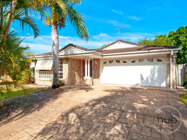 25 Hendrix Street, Windaroo QLD 4207