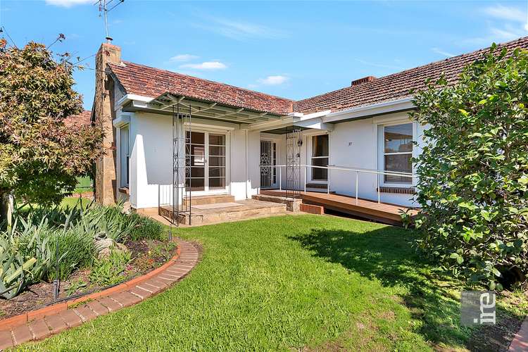 Main view of Homely house listing, 37 Swan Street, Wangaratta VIC 3677