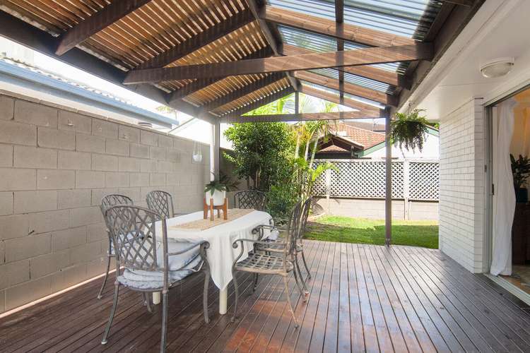 Sixth view of Homely semiDetached listing, 2/275 Bayview Street, Hollywell QLD 4216