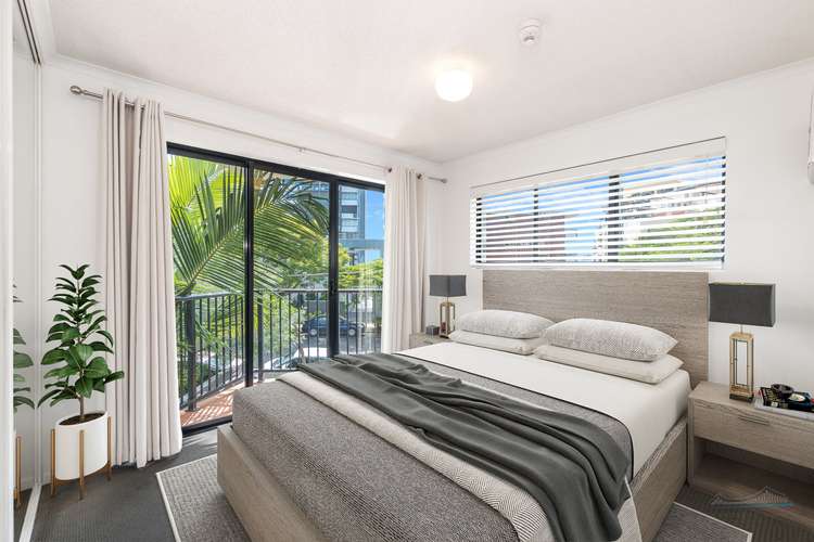 Second view of Homely apartment listing, 5/75 Thorn Street, Kangaroo Point QLD 4169