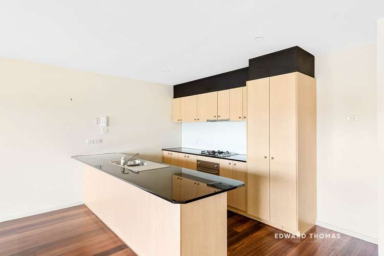 6/1 Saltriver Place, Footscray VIC 3011