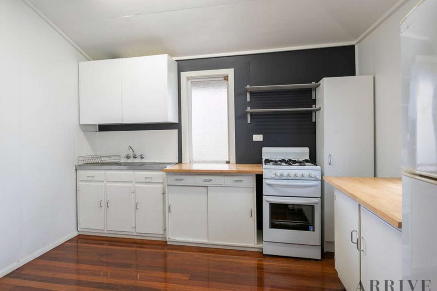 Main view of Homely unit listing, 2/56 Broadway Street, Woolloongabba QLD 4102