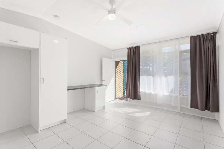 Fifth view of Homely apartment listing, 18/3 Redondo Avenue, Miami QLD 4220
