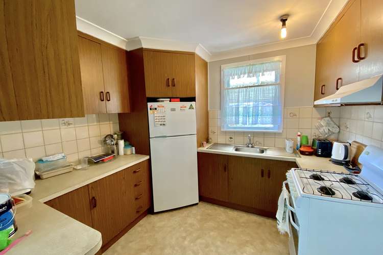 Fifth view of Homely house listing, 5 Tarakan Avenue, Ashmont NSW 2650