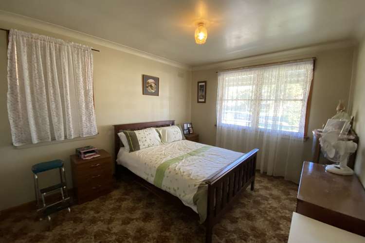 Seventh view of Homely house listing, 5 Tarakan Avenue, Ashmont NSW 2650