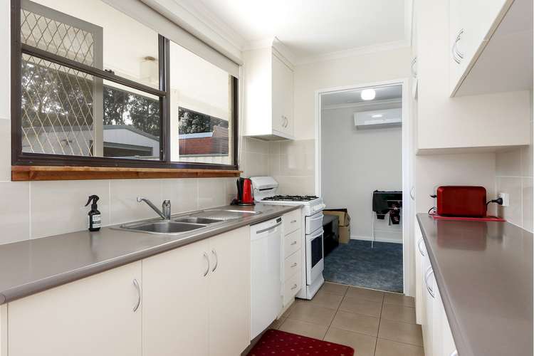 Sixth view of Homely house listing, 9 Shepherd Court, Sale VIC 3850
