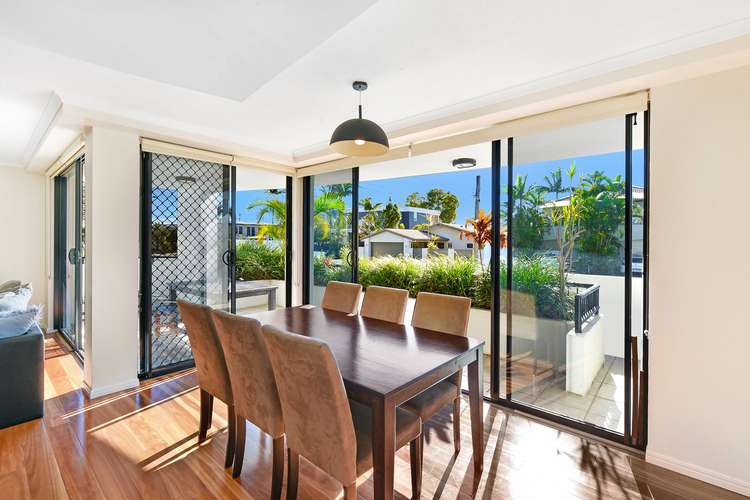 Second view of Homely apartment listing, 2/134 Stanhill Drive, Chevron Island QLD 4217