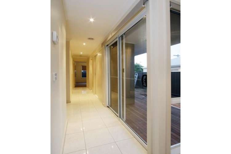 Fifth view of Homely townhouse listing, 2/460 Raymond Street, Sale VIC 3850