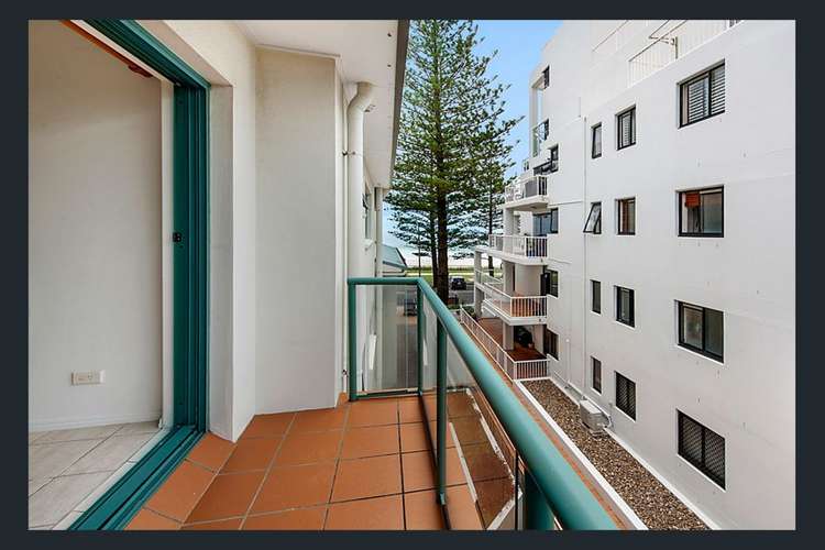 Seventh view of Homely apartment listing, 19/28 Marine Parade, Miami QLD 4220