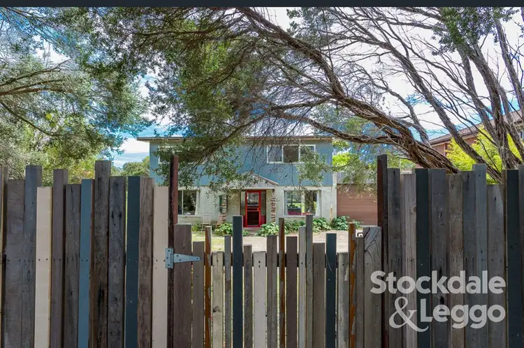 4 Hackworth Road