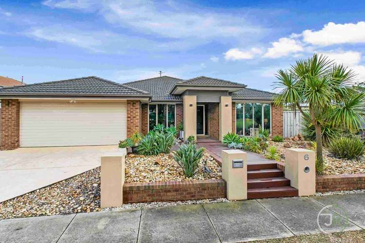 Second view of Homely house listing, 6 Lytham Court, Cranbourne VIC 3977