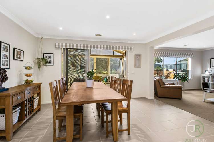 Fifth view of Homely house listing, 6 Lytham Court, Cranbourne VIC 3977
