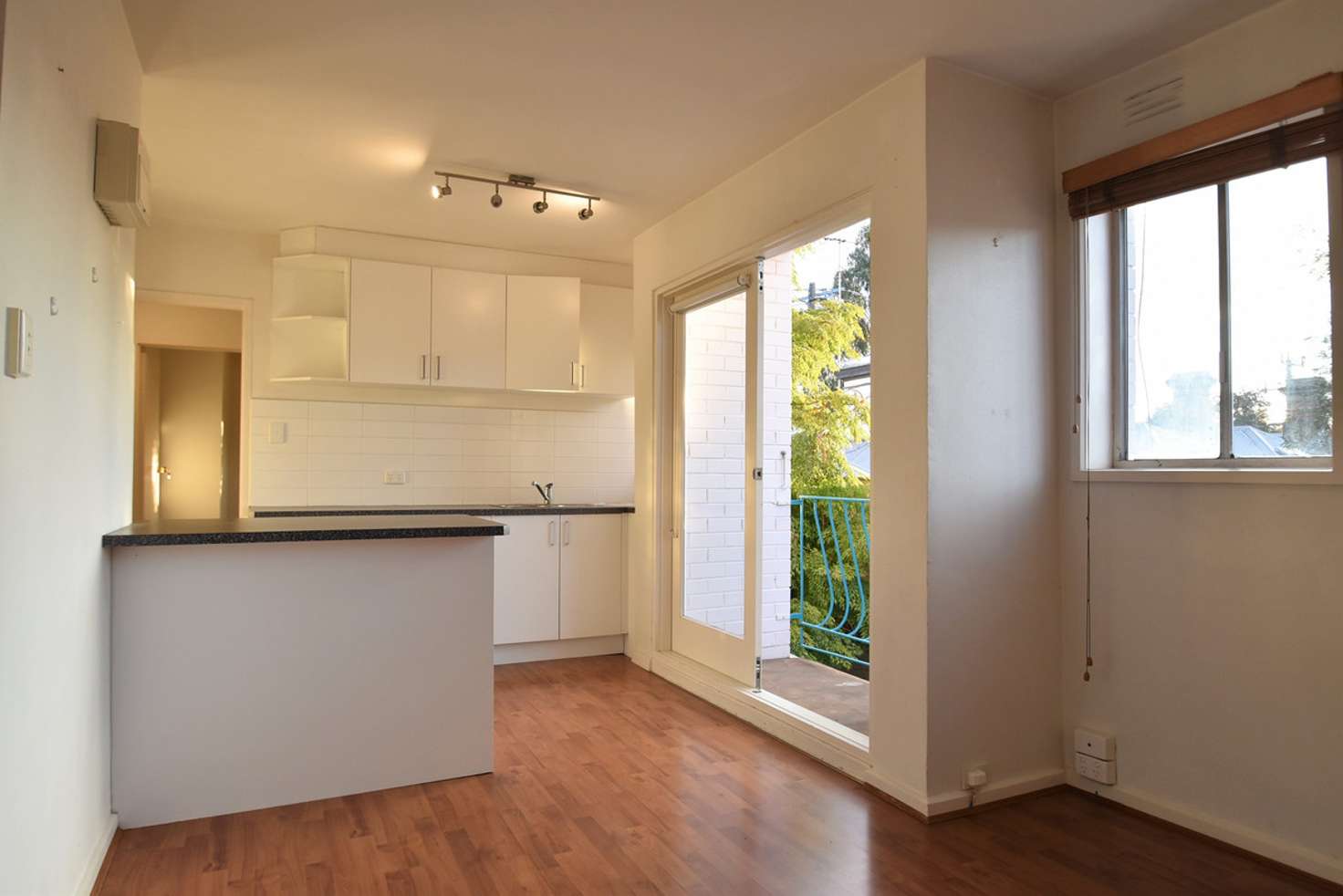 Main view of Homely apartment listing, 2/176 Liardet Street, Port Melbourne VIC 3207