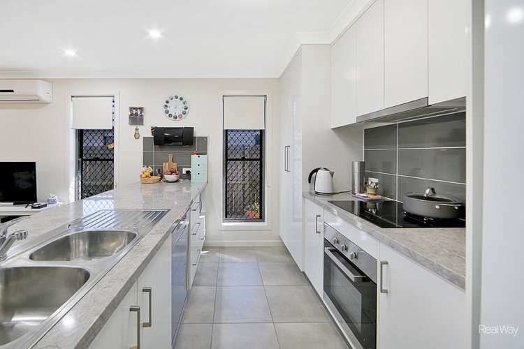 Fourth view of Homely unit listing, 2/1 Alison Drive, Kalkie QLD 4670