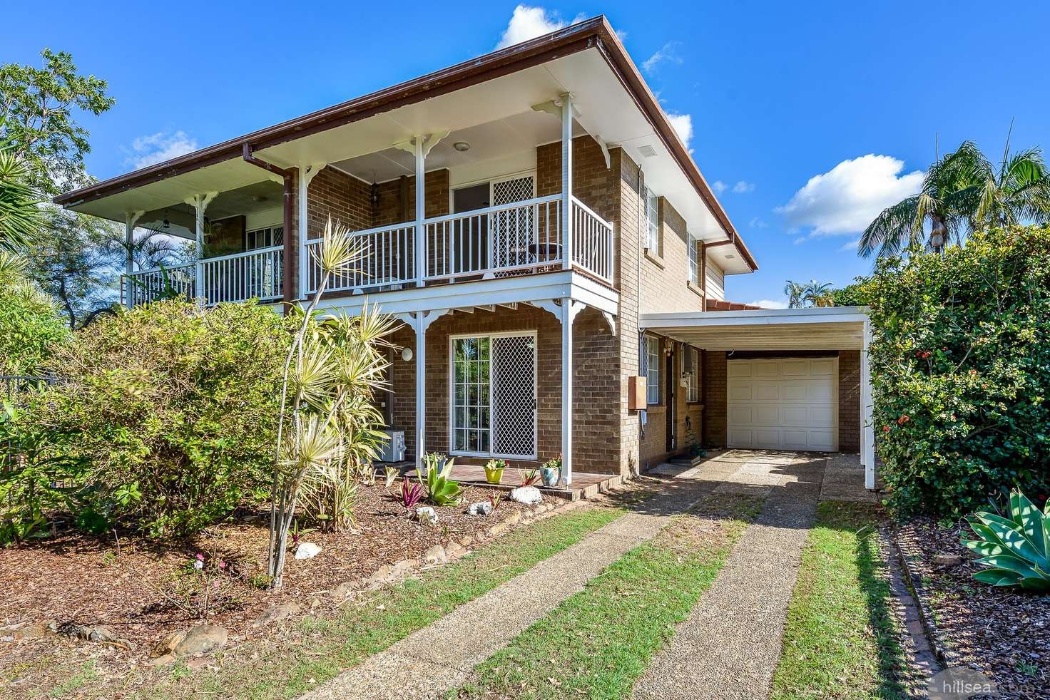 Main view of Homely semiDetached listing, 2/14 Warrie Close, Paradise Point QLD 4216