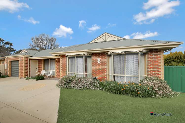 Main view of Homely townhouse listing, 2/4 Plum Court, Benalla VIC 3672