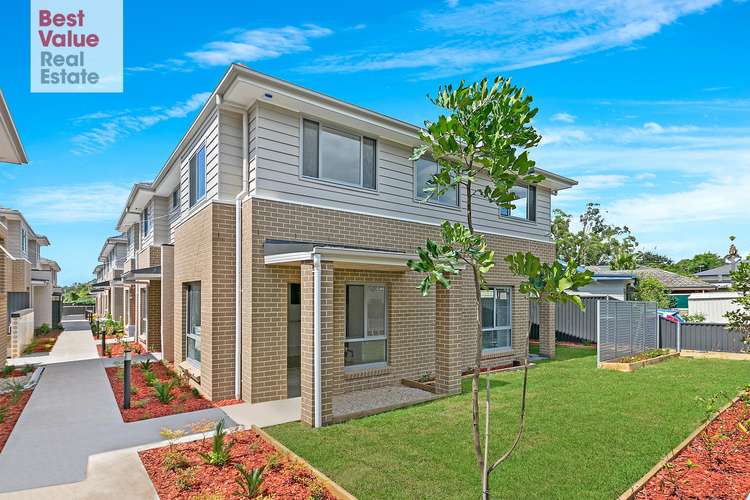 Main view of Homely townhouse listing, 15/27-31 Canberra Street, Oxley Park NSW 2760