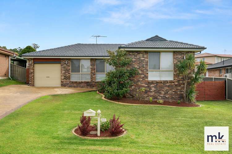 12 Jordan Place, Kearns NSW 2558