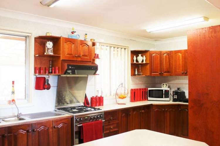 Third view of Homely house listing, 3 Jura Place, Seven Hills NSW 2147
