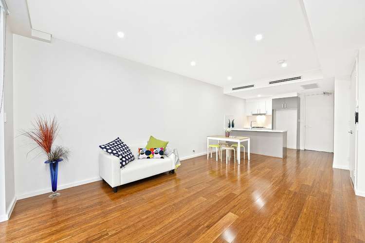 Third view of Homely apartment listing, 8/456 Gardeners Road, Alexandria NSW 2015