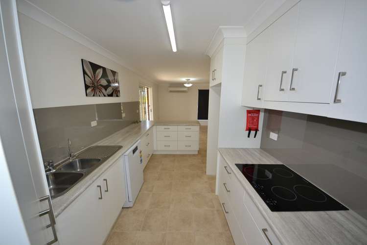 Second view of Homely house listing, 5 Jillian Court, Gracemere QLD 4702