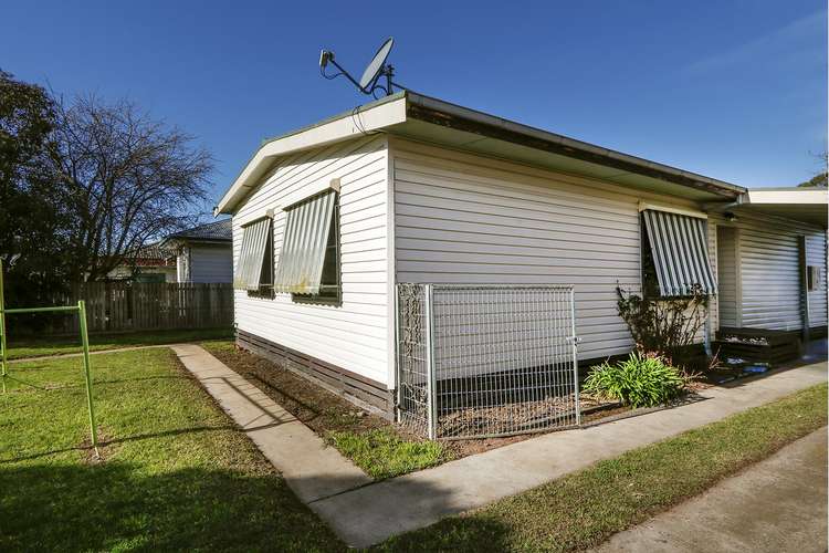 Fifth view of Homely house listing, 23 Overend Crescent, Sale VIC 3850