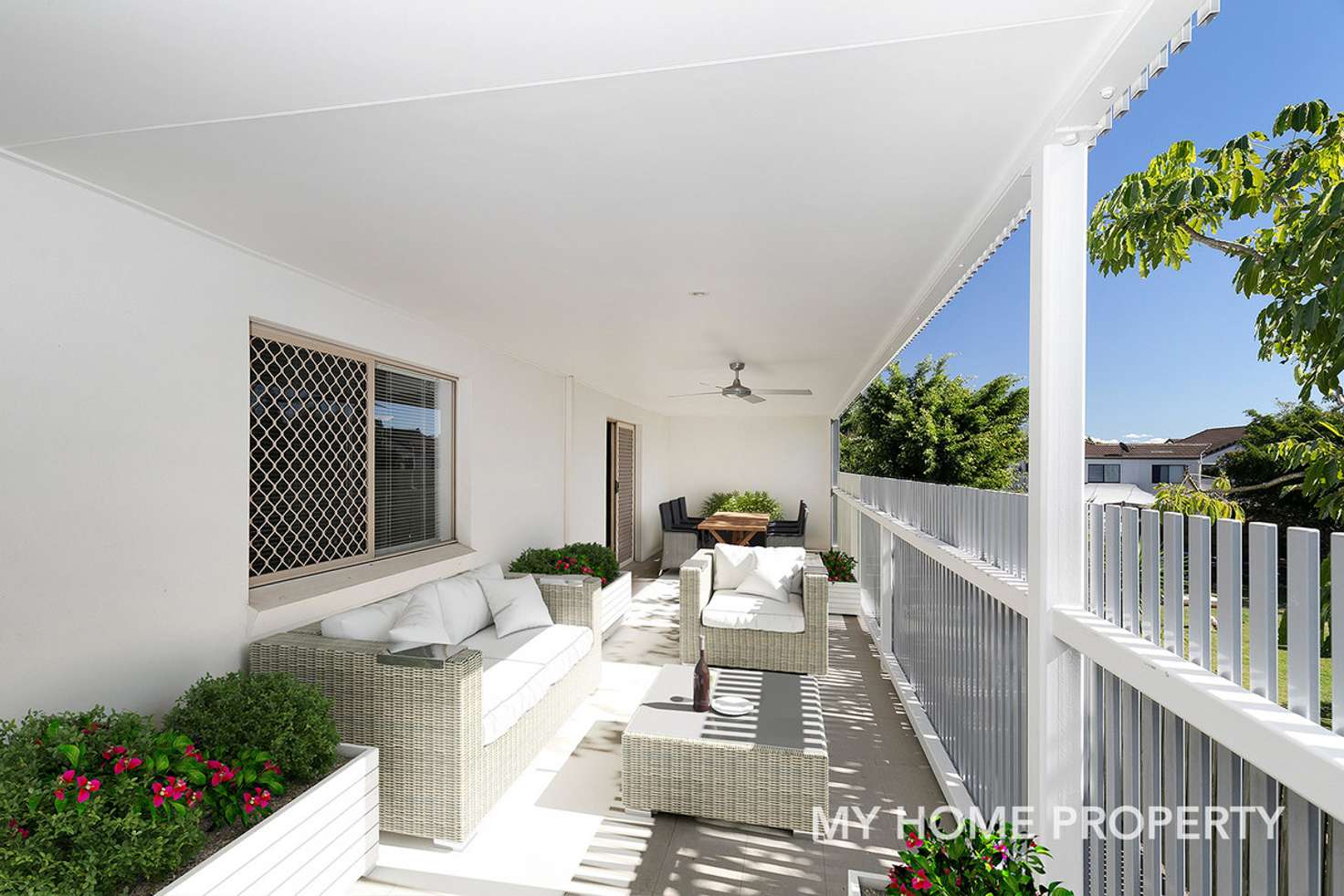 Main view of Homely unit listing, 2/288 Riding Road, Balmoral QLD 4171