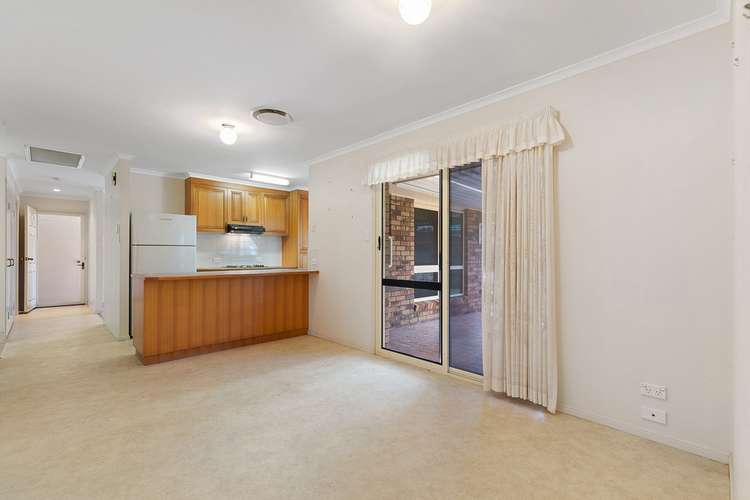 Sixth view of Homely house listing, 2/17 Rocky Court, Kawungan QLD 4655