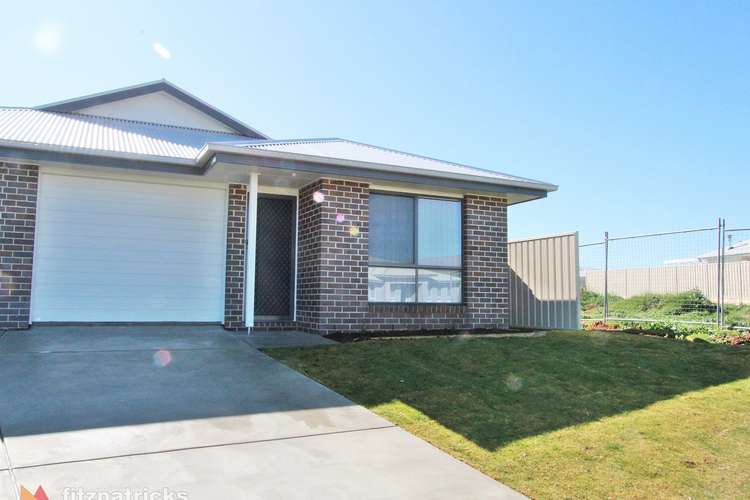 Second view of Homely house listing, 1/28 Morris Crescent, Gobbagombalin NSW 2650