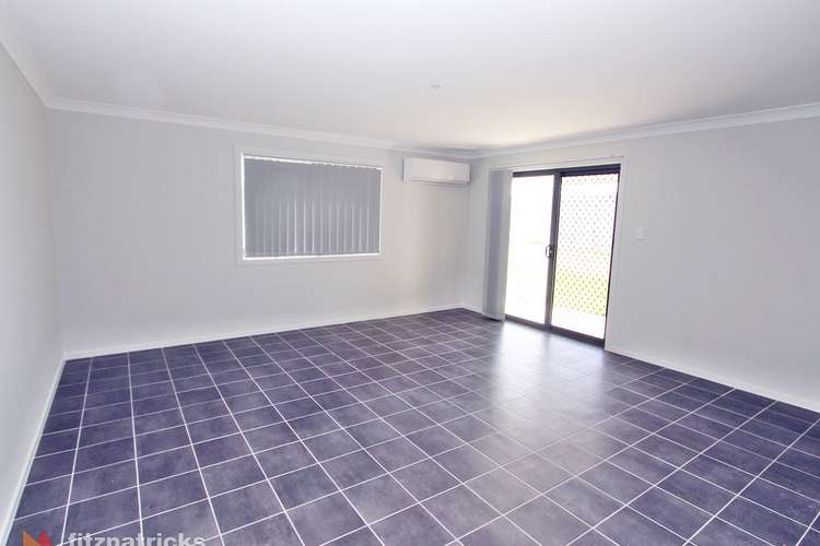 Fifth view of Homely house listing, 1/28 Morris Crescent, Gobbagombalin NSW 2650