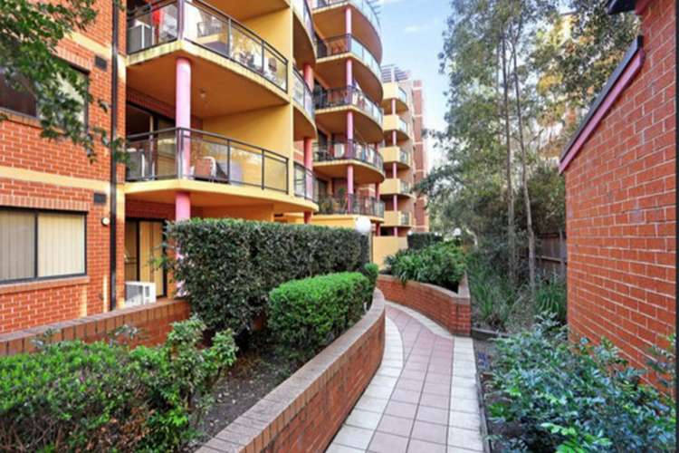 Main view of Homely apartment listing, 3/29-33 Kildare Road, Blacktown NSW 2148
