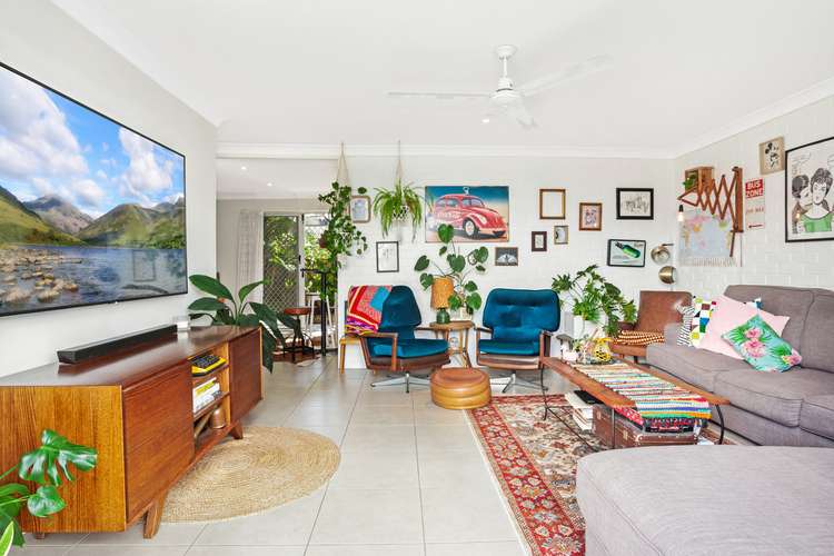 Fifth view of Homely semiDetached listing, 2/50 Albion Avenue, Miami QLD 4220