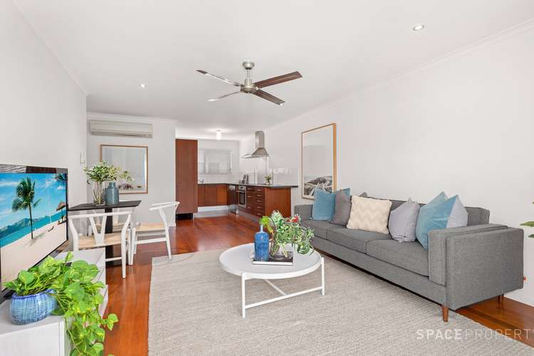 Main view of Homely unit listing, 2/32 Praed Street, Red Hill QLD 4059