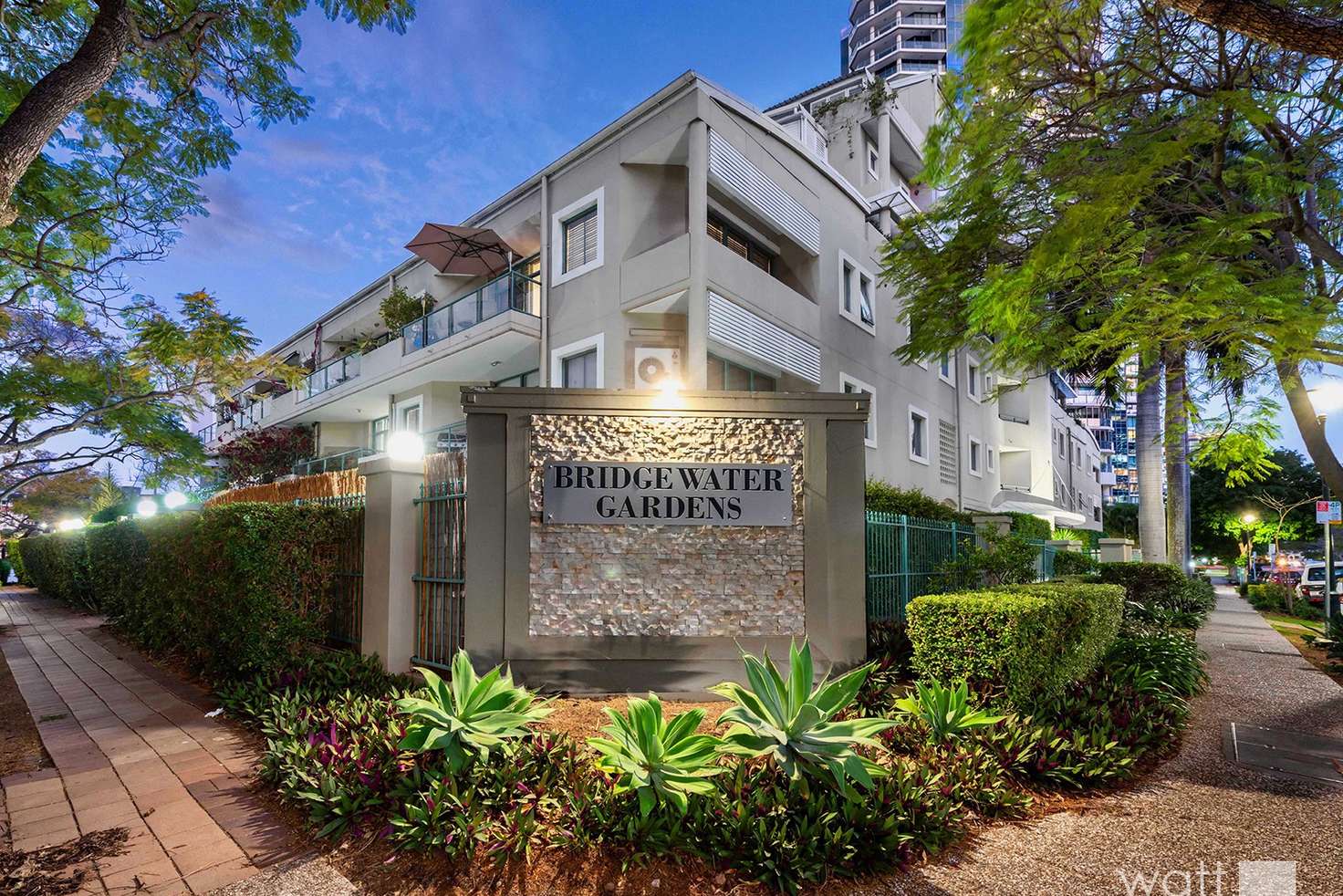 Main view of Homely unit listing, 4/10 Goodwin Street, Kangaroo Point QLD 4169