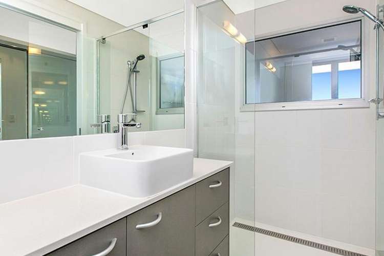 Fifth view of Homely unit listing, 24/40 Carl Street, Woolloongabba QLD 4102