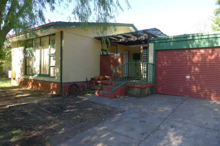 Main view of Homely house listing, 52 Lilian Avenue, Armadale WA 6112