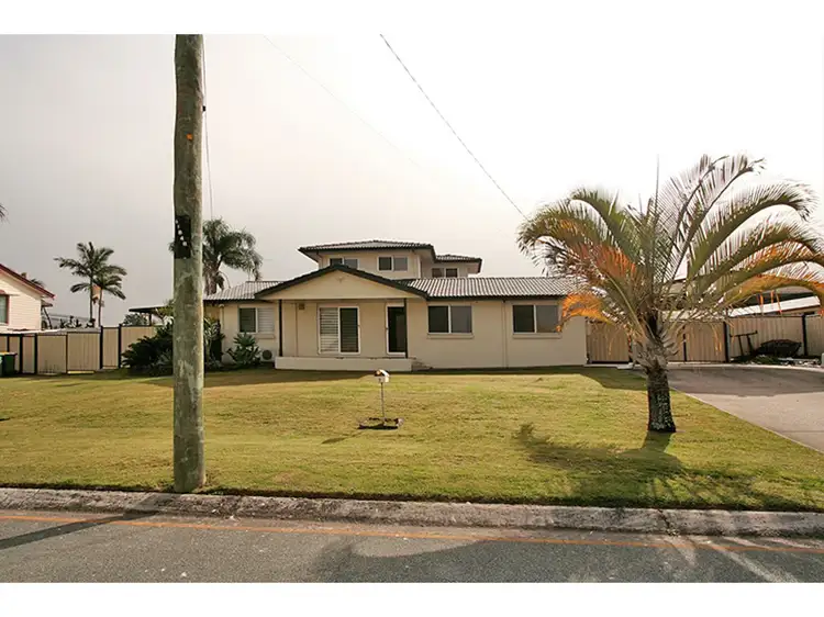 3 Scott Street