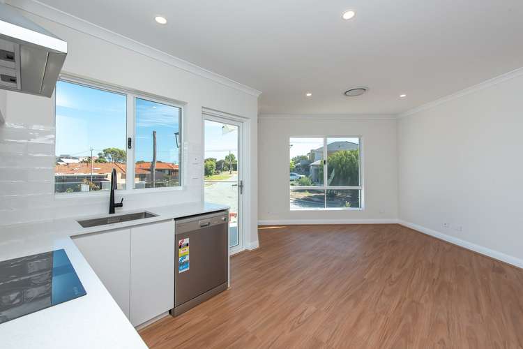 Fourth view of Homely unit listing, 28A Sporing Way, Hillarys WA 6025