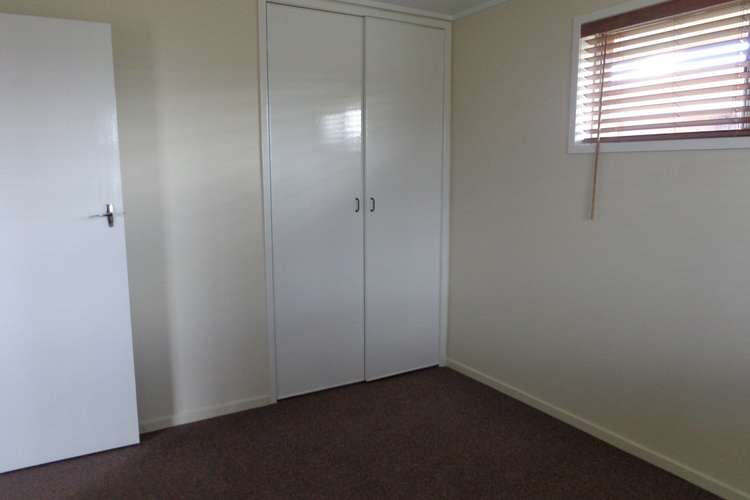 Third view of Homely semiDetached listing, 1/503 Stenner Street, Harristown QLD 4350