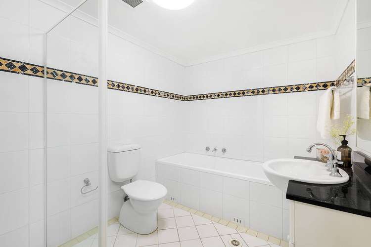 Sixth view of Homely apartment listing, 1/102 Miller Street, Pyrmont NSW 2009