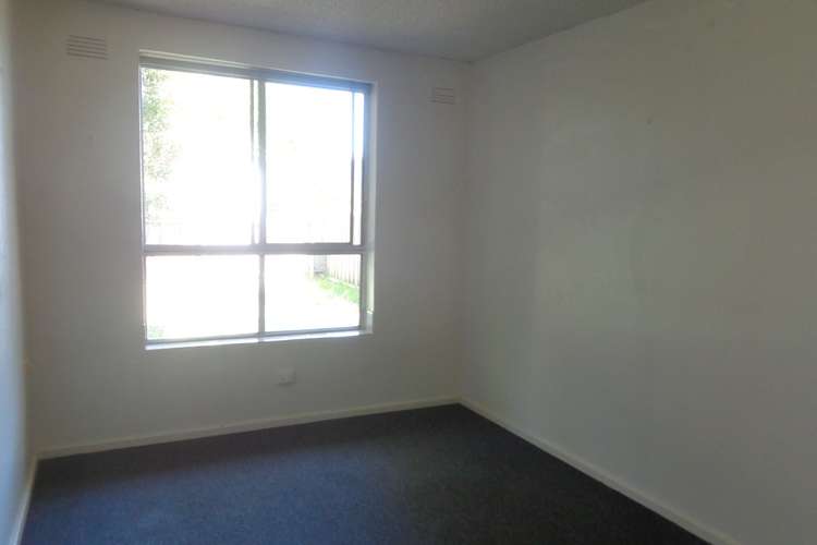 Fourth view of Homely unit listing, 5/99 Macalister Street, Sale VIC 3850