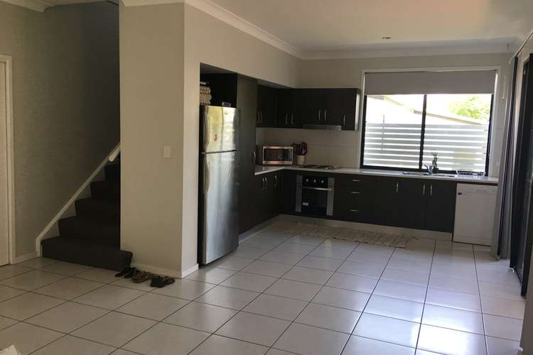 Second view of Homely townhouse listing, 2/9 Dawn Street, Rocklea QLD 4106