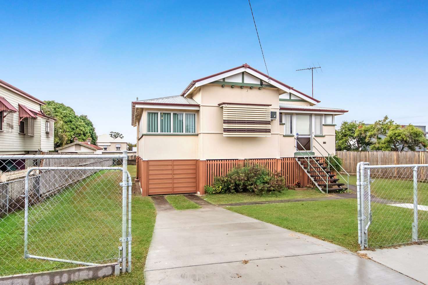 Main view of Homely house listing, 118 South Station Road, Silkstone QLD 4304