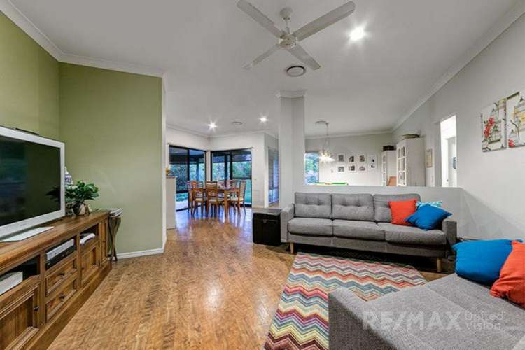 Fourth view of Homely house listing, 27 Evergreen Place, Mount Gravatt East QLD 4122